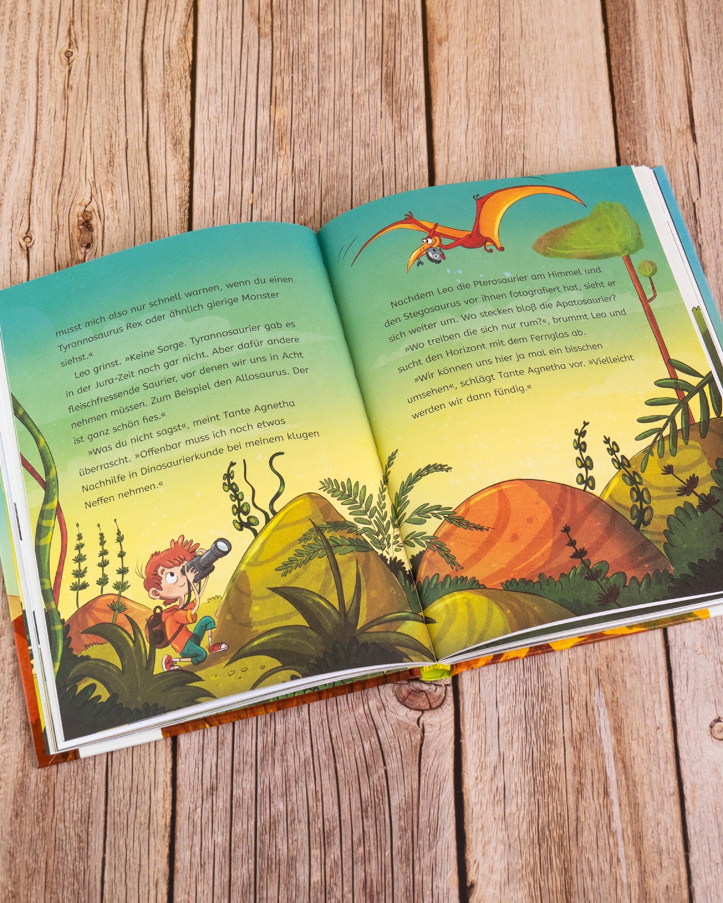 Leos wilde Abenteuer – Dino-Alarm